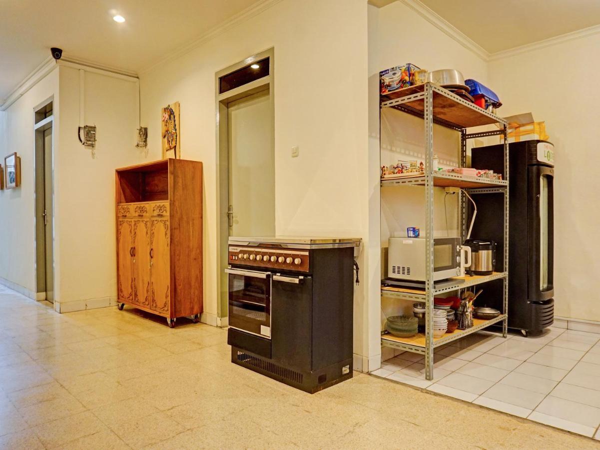 Готель Oyo 91658 Luci'S House Джакарта Екстер'єр фото